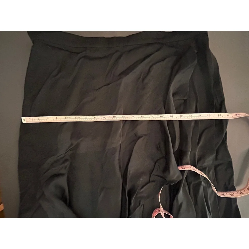 NWT Chloe Kristyn Black Ruffle Midi Skirt Satin Wrap Style Plus Size 1X New - Picture 5 of 6